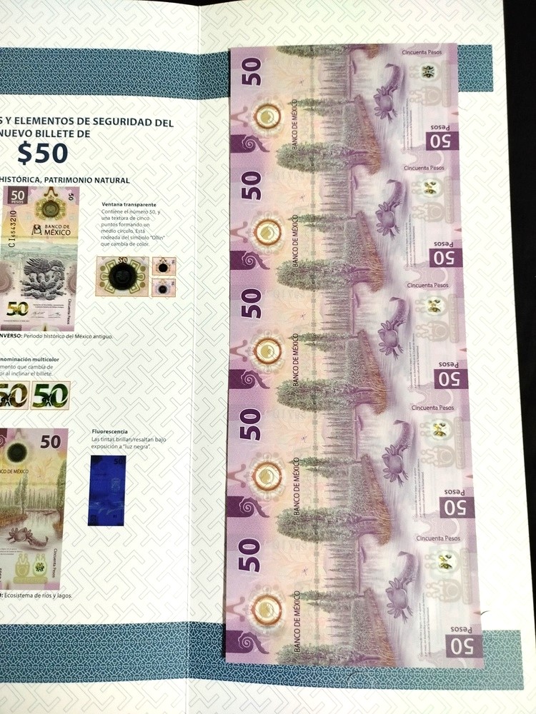 5 Billetes sin recortar $50 Pesos Ajolote con Folder Oficial de Banco de México
