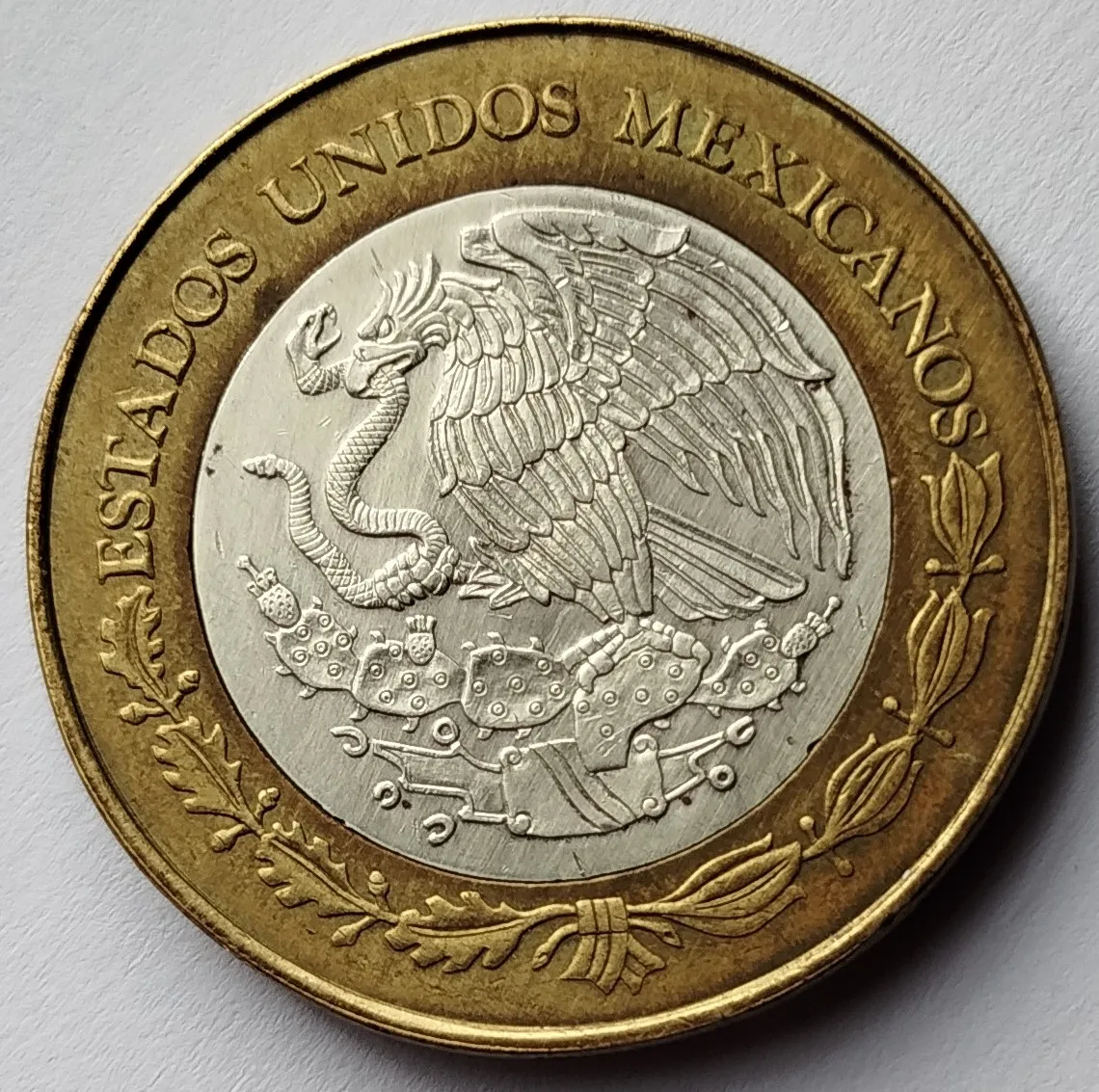Moneda de 100 Pesos – Estado de México 2da Fase Bimetálica Plata 2006 – Condición Usada - Imagen 4
