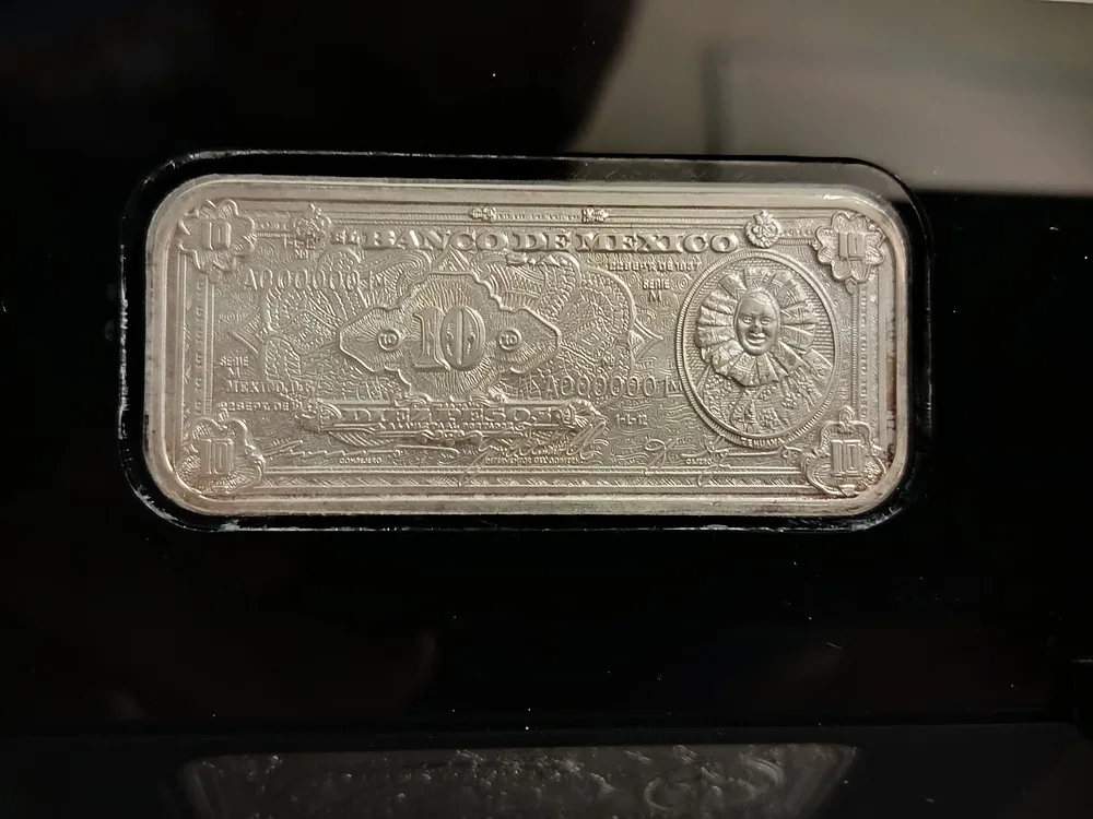 Replica en Plata del Billete de $10 Pesos Tehuana - Condición: Usado - Imagen 11