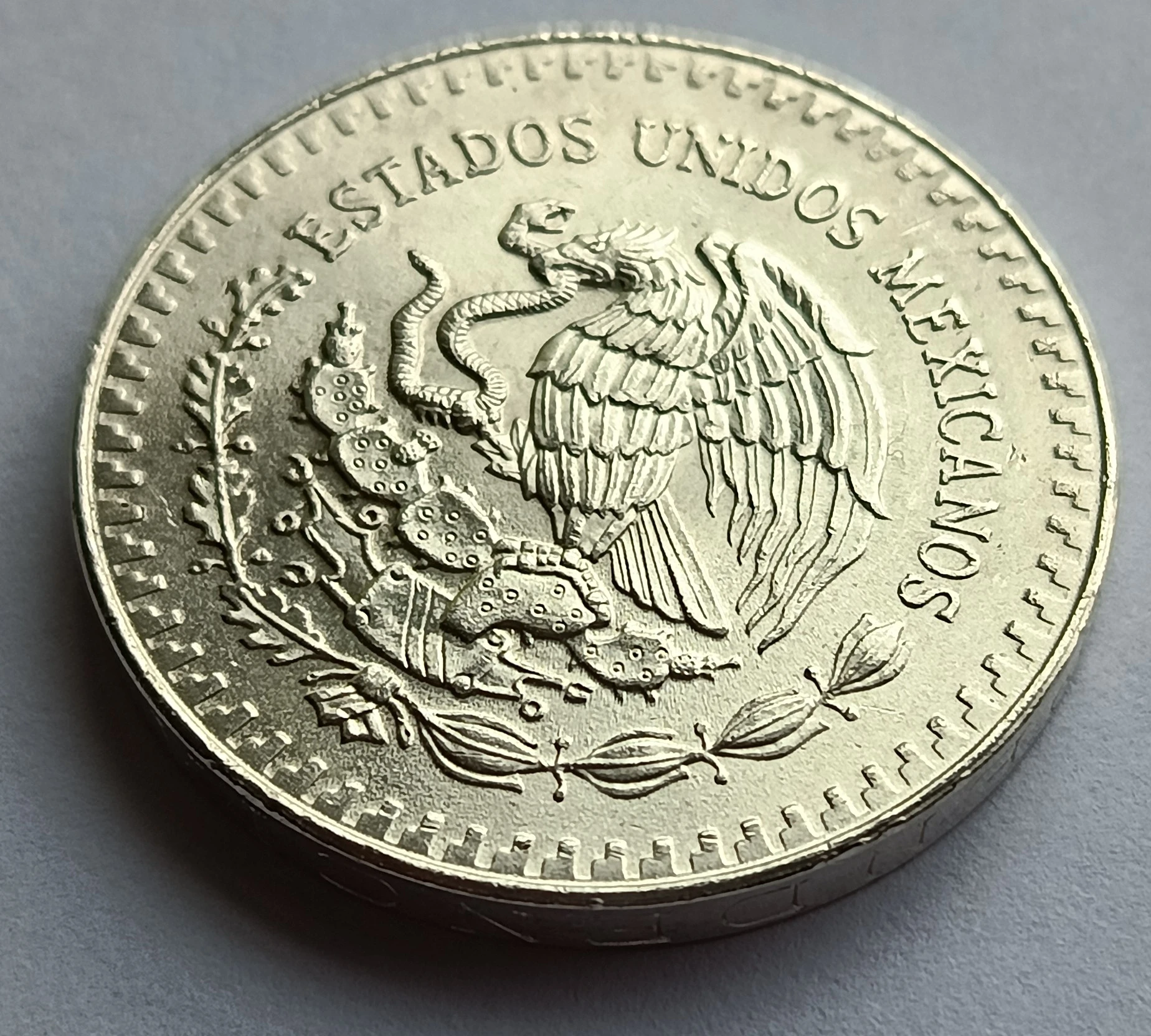 1 Onza Plata Libertad "Gordita" Ley 0.999 - Año 1986 - Condición Usada - Imagen 4