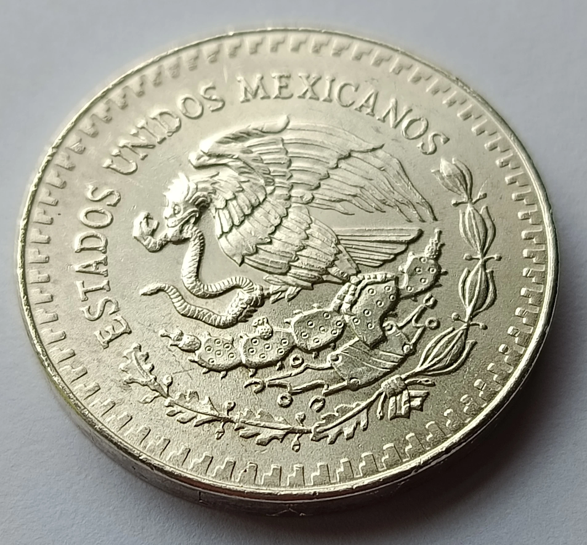 1 Onza Plata Libertad "Gordita" Ley 0.999 - Año 1986 - Condición Usada - Imagen 2